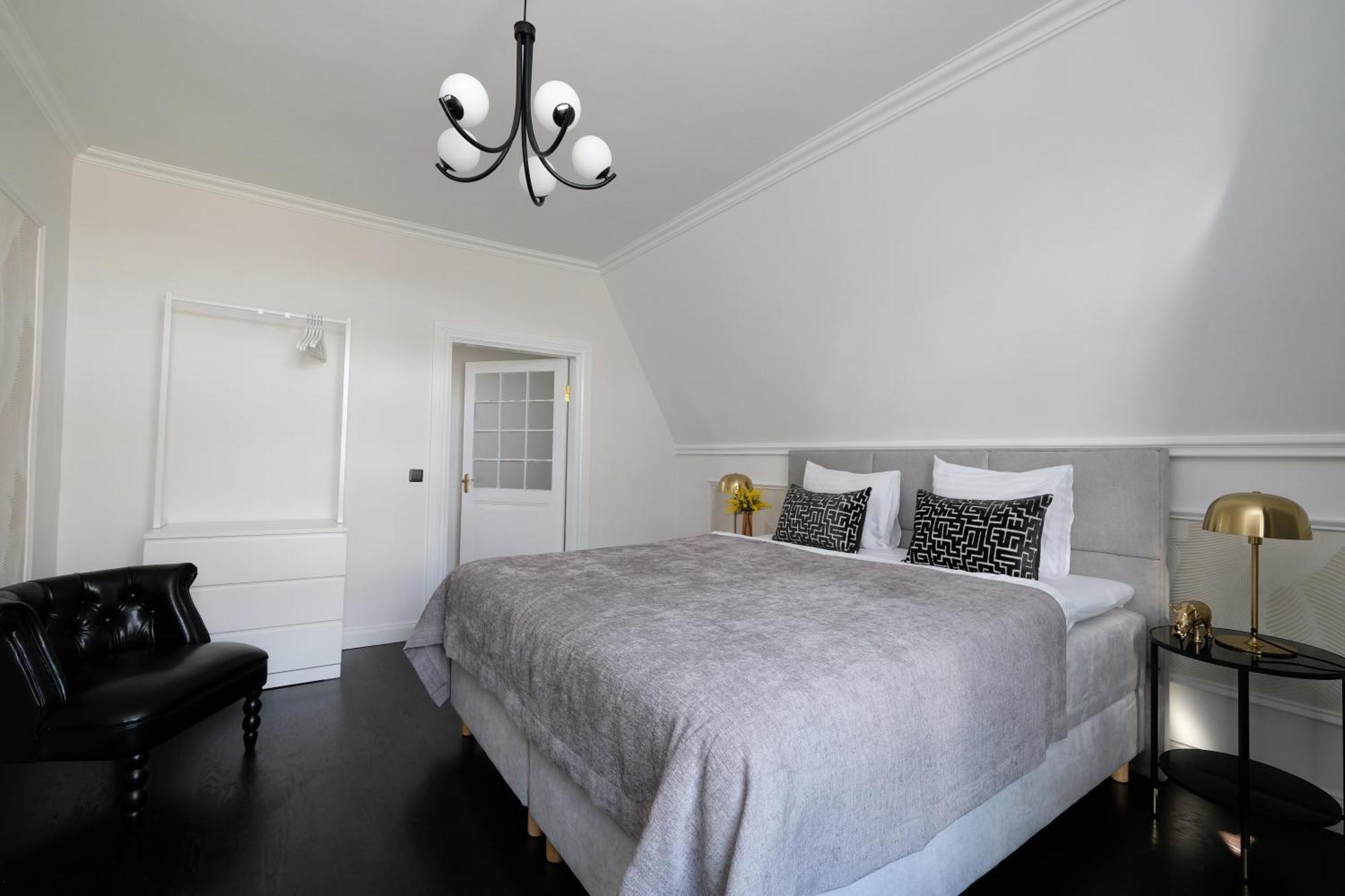 5 Bedroom Two Floor 160 M2 Penthouse *